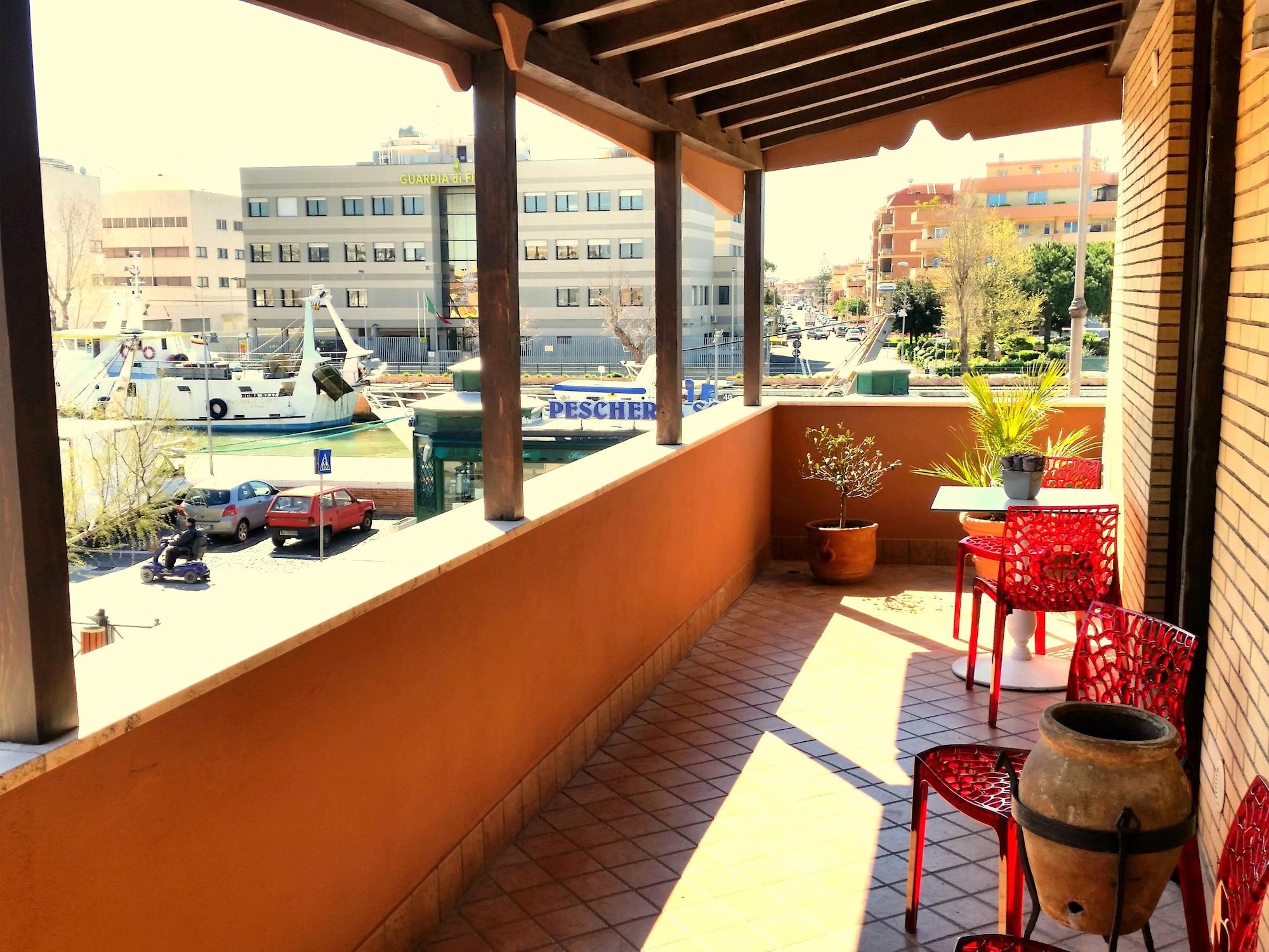 Domus Lina Hotel Fiumicino Exterior photo