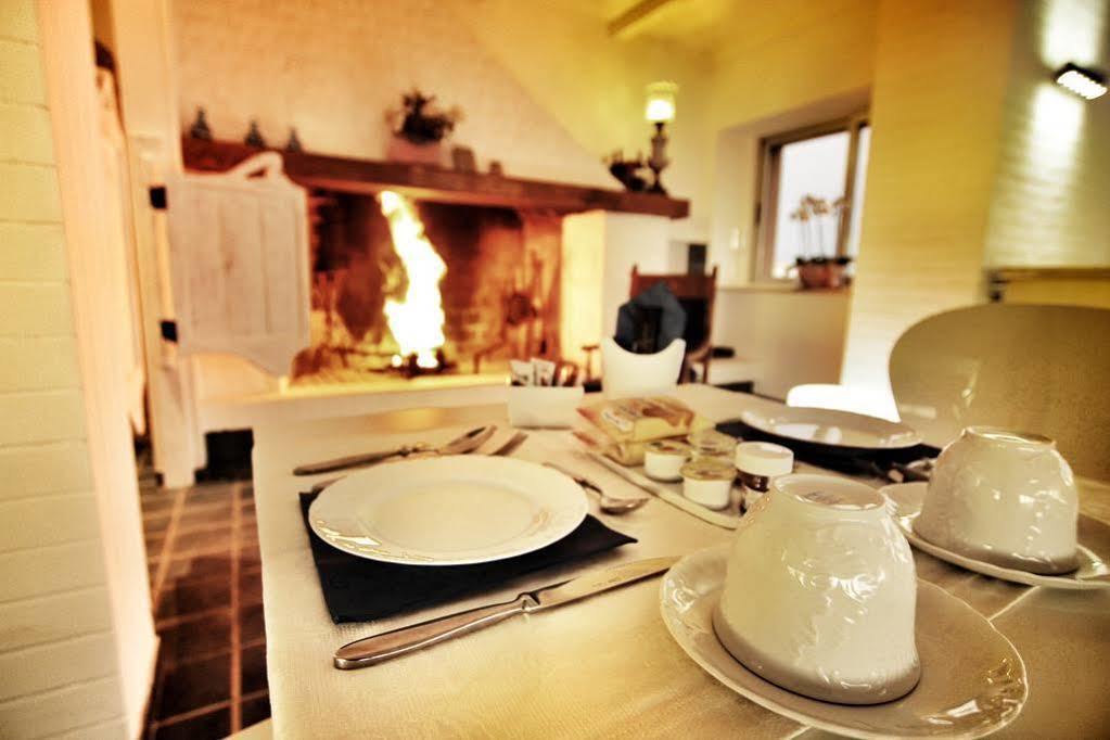 Domus Lina Hotel Fiumicino Restaurant photo